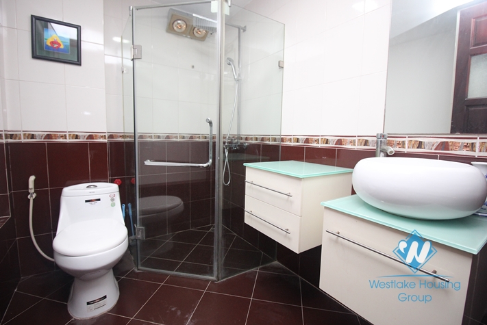 Large 1 bedroom apartment for rent in Ba Dinh, near Lotte Tower, Hanoi